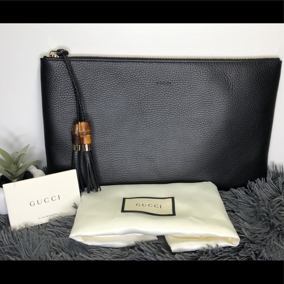 Gucci Handbags - GUCCI leather Calf Black Large Zip Clutch